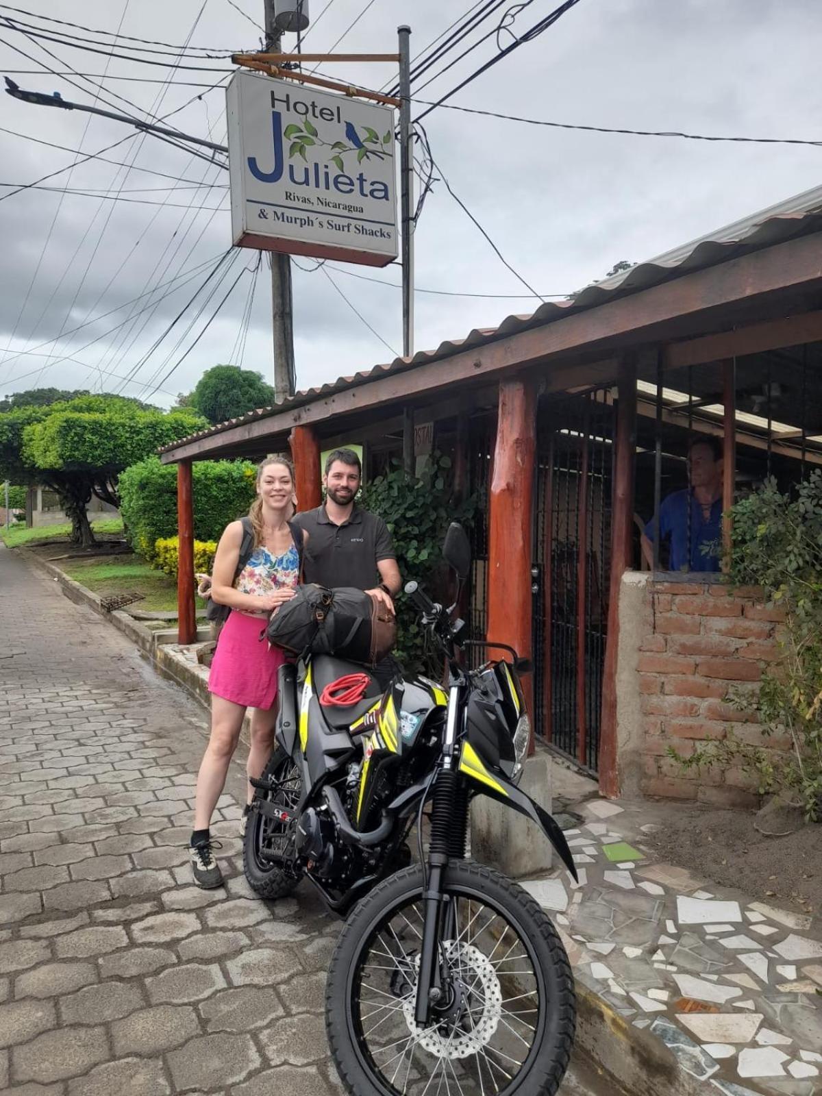 Murph'S Surf Shacks Ривас Екстериор снимка